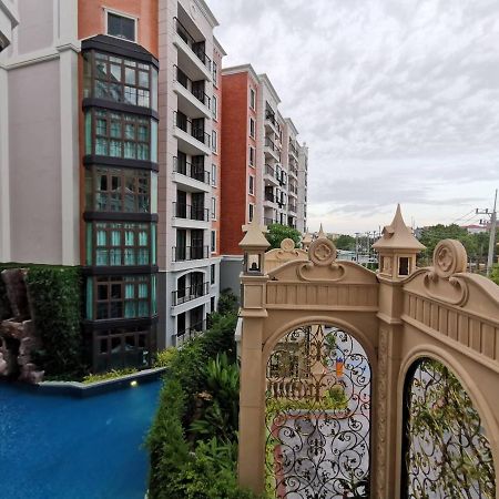 Espana Condo Resort Jomtien Beach Exteriör bild