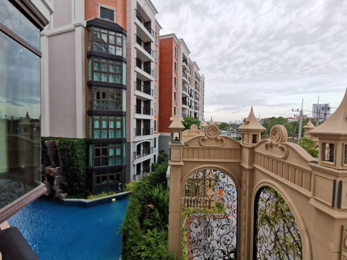 Espana Condo Resort Jomtien Beach Exteriör bild